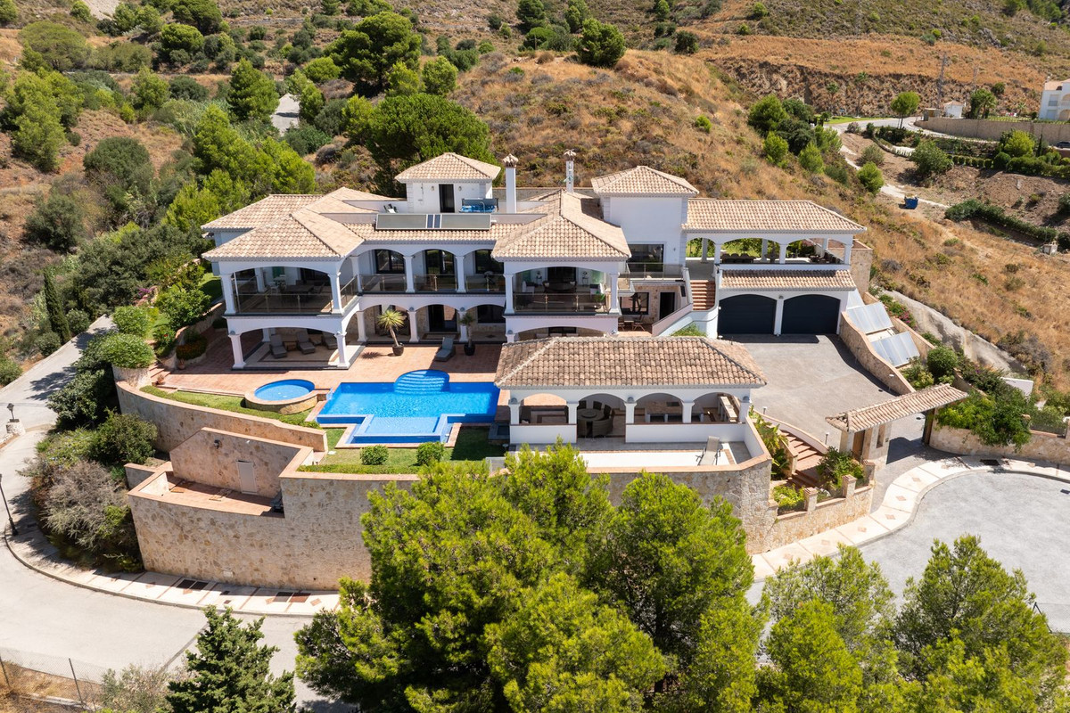 Vrijstaande Villa te koop in Mijas | 4 slaapkamers H5129767