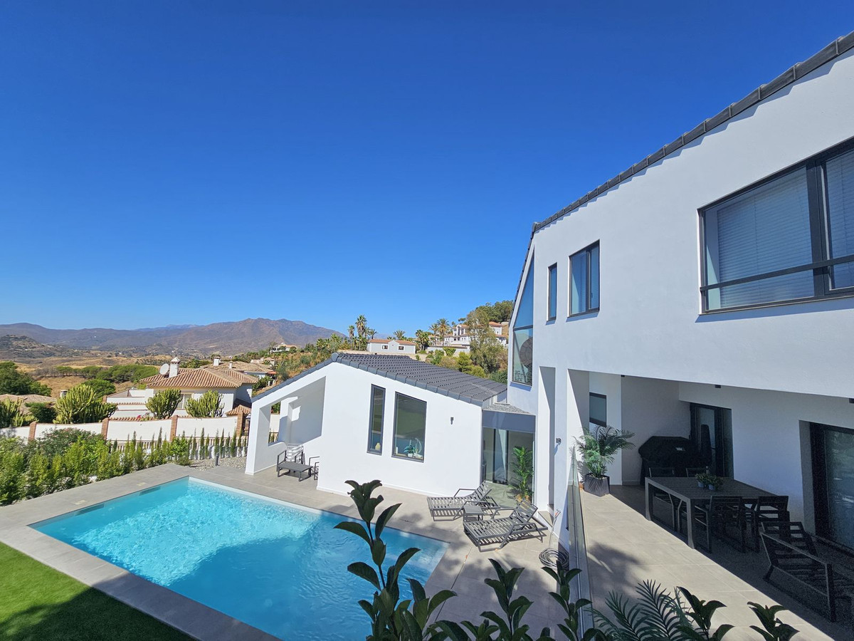 Vrijstaande Villa te koop in Mijas | 3 slaapkamers H5153533