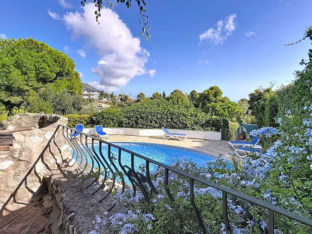 Property main view 42