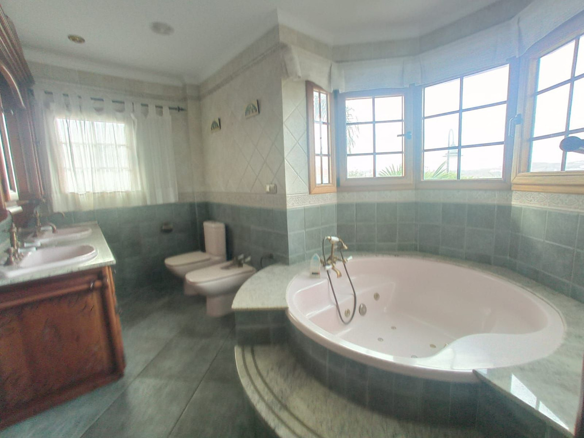 Property main view 32