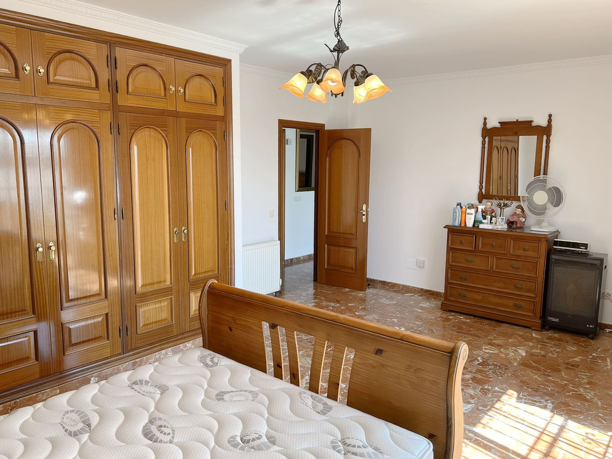 Property main view 32