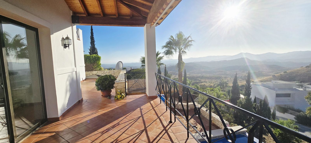 Vrijstaande Villa te koop in Mijas | 4 slaapkamers H5222335