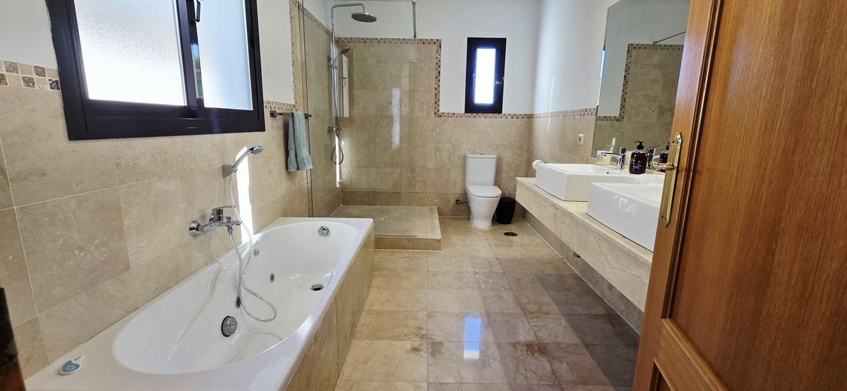 Vrijstaande Villa te koop in Mijas | 4 slaapkamers H5222335