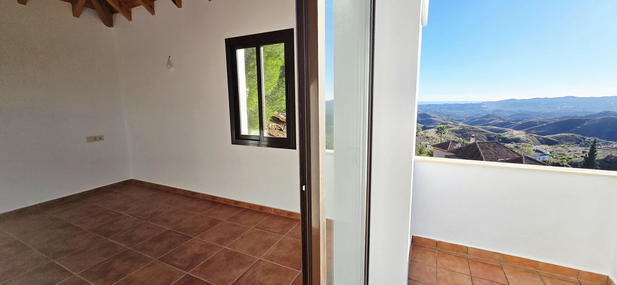 Vrijstaande Villa te koop in Mijas | 4 slaapkamers H5222335
