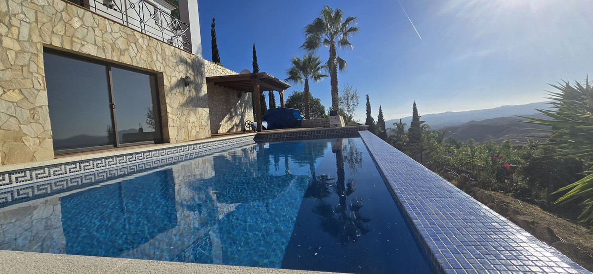 Vrijstaande Villa te koop in Mijas | 4 slaapkamers H5222335