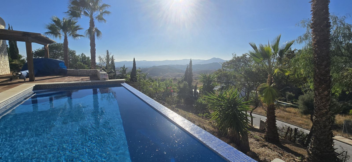 Vrijstaande Villa te koop in Mijas | 4 slaapkamers H5222335
