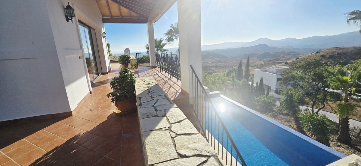 Vrijstaande Villa te koop in Mijas | 4 slaapkamers H5222335