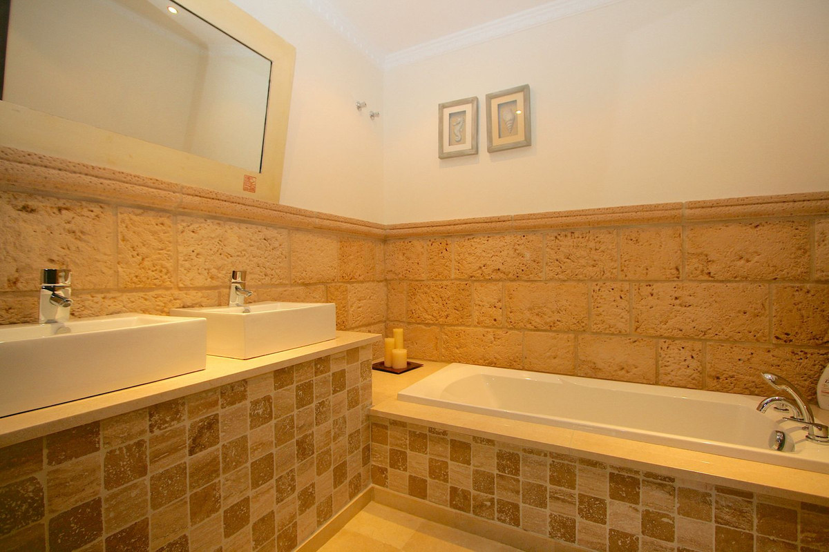 Property main view 25