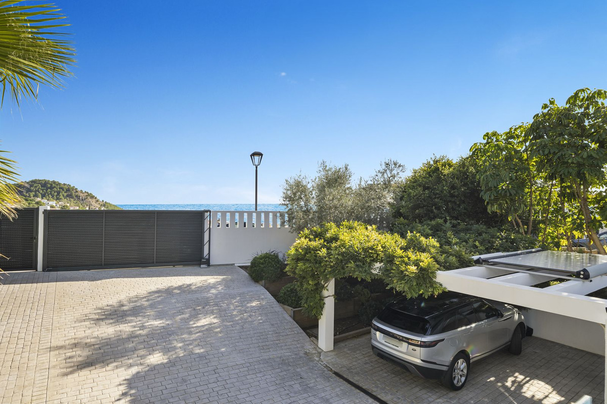 Property main view 40