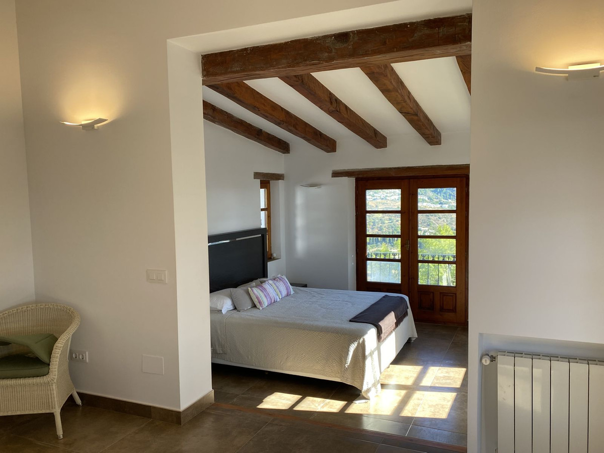 Property main view 14