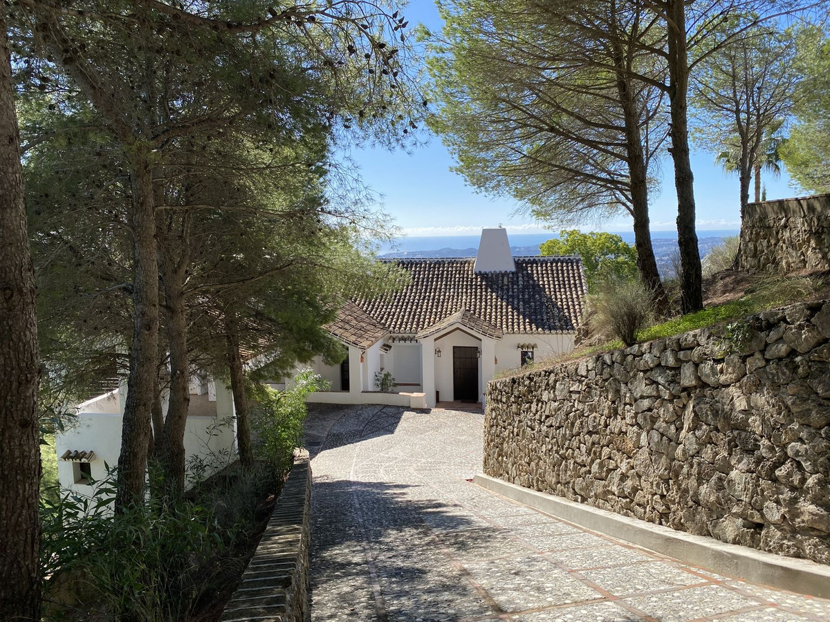 Property main view 40