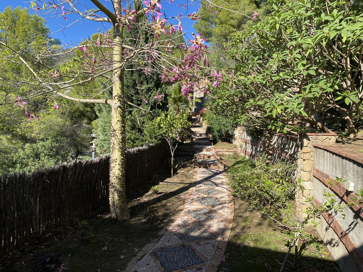 Property main view 44