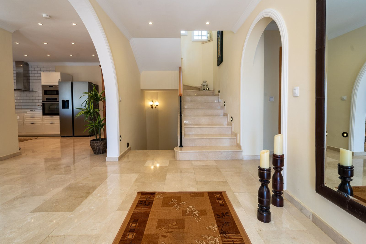 Property main view 50