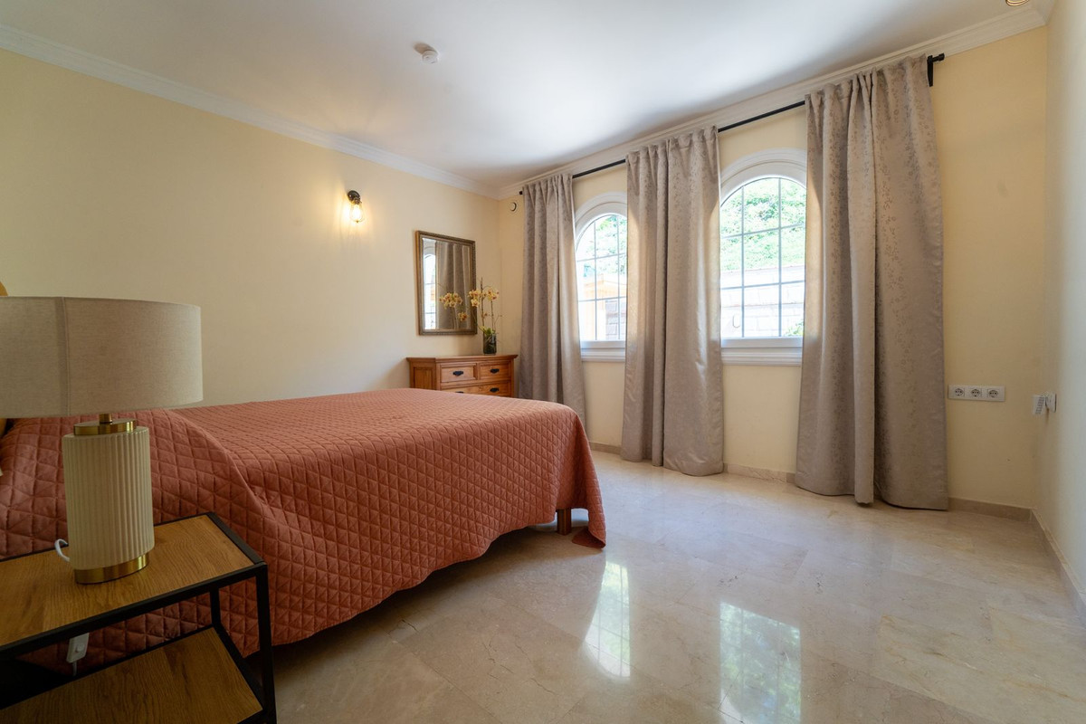 Property main view 64