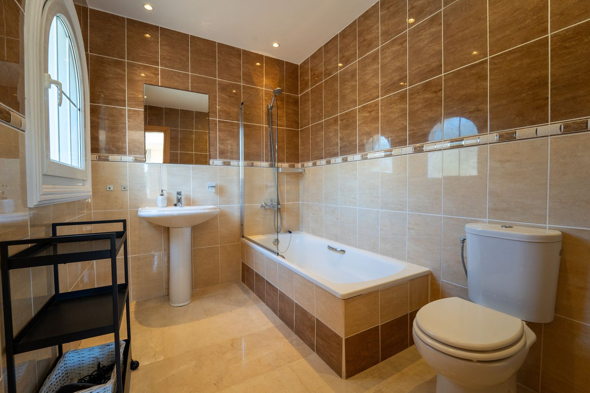 Property main view 74