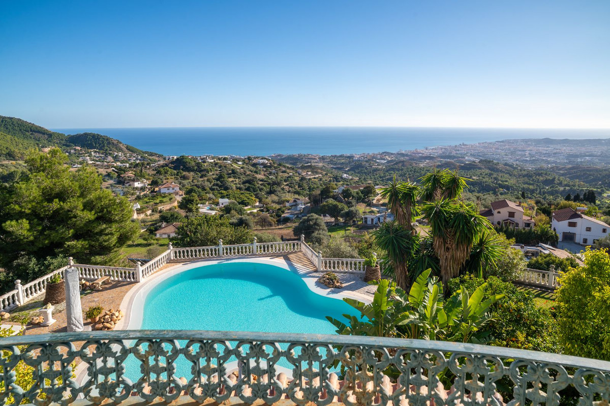 Vrijstaande Villa te koop in Mijas | 6 slaapkamers H5253331