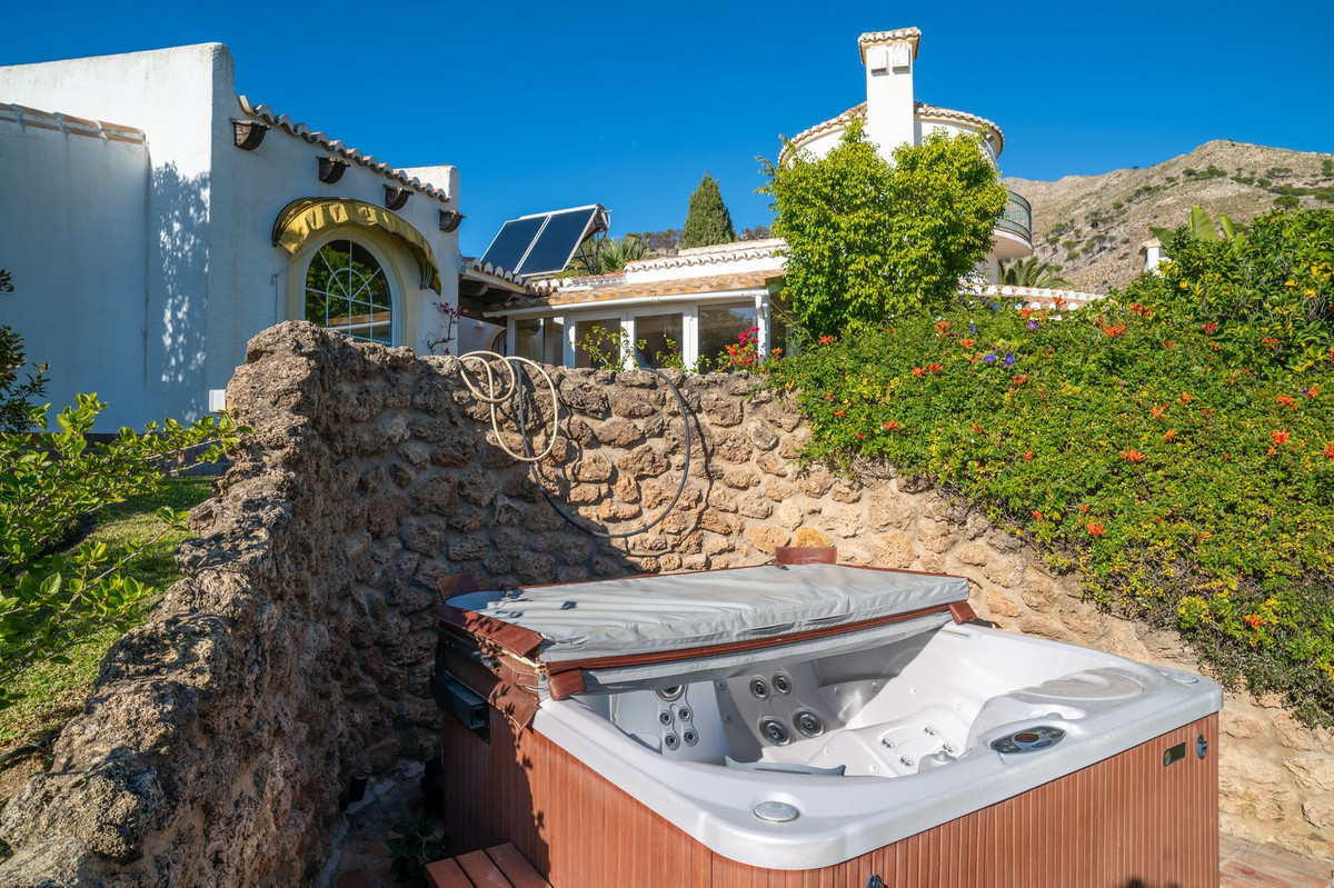 Vrijstaande Villa te koop in Mijas | 6 slaapkamers H5253331