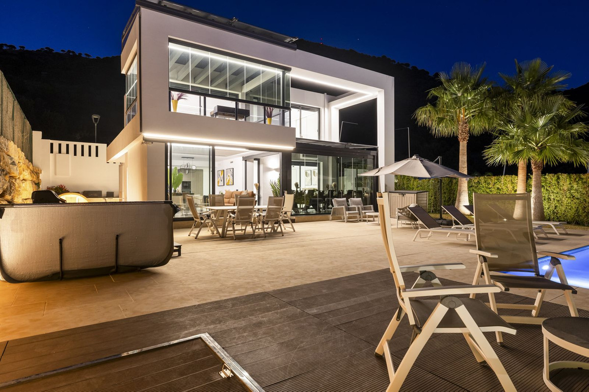 Vrijstaande Villa te koop in Mijas | 4 slaapkamers H5289700