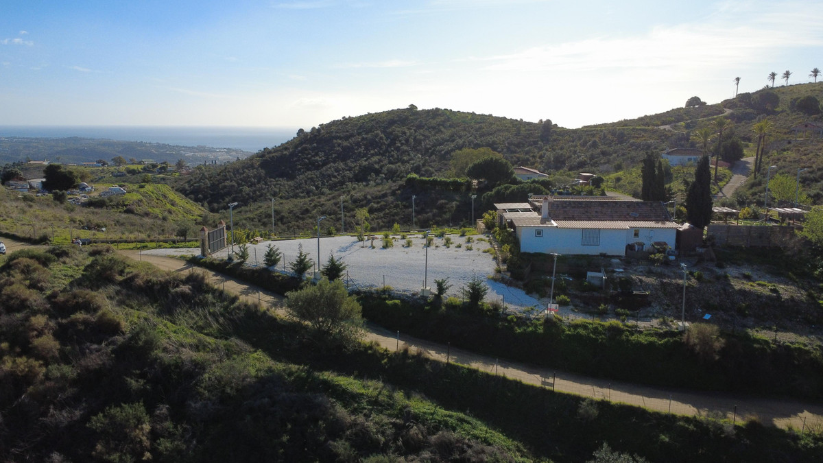 Finca - Cortijo te koop in Mijas | 1 slaapkamers H5297887