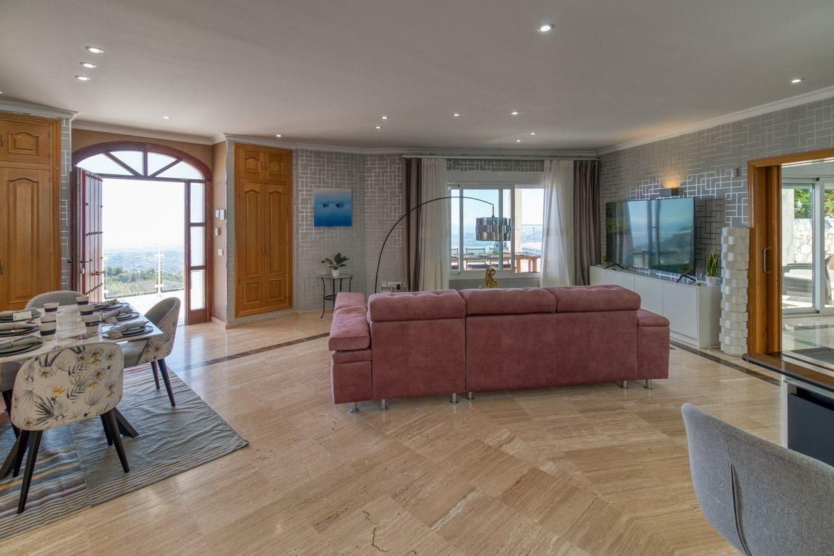 Property main view 36