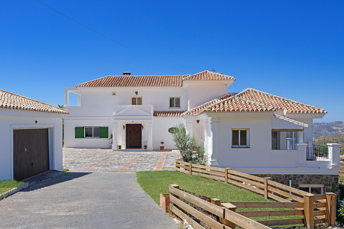 Vrijstaande Villa te koop in Mijas | 6 slaapkamers H5308189