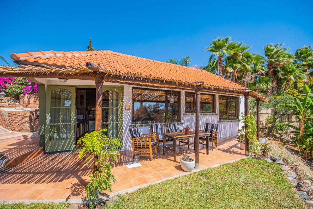 Finca - Cortijo te koop in Mijas | 8 slaapkamers H5308996