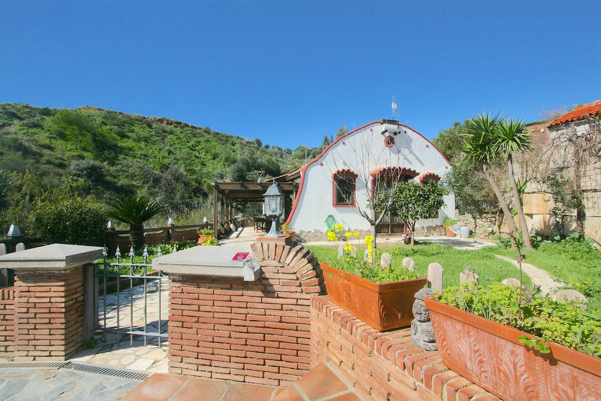 Finca - Cortijo te koop in Mijas | 8 slaapkamers H5308996
