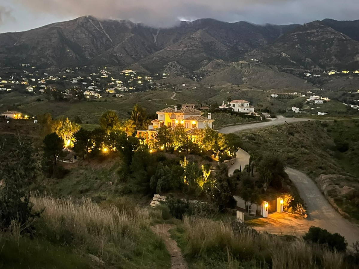 Vrijstaande Villa te koop in Mijas | 4 slaapkamers H5315380