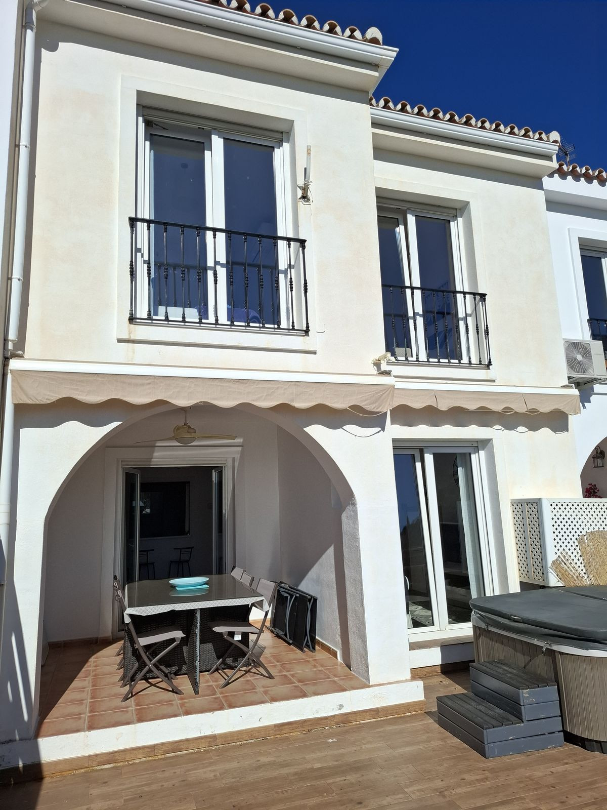 Property main view 63