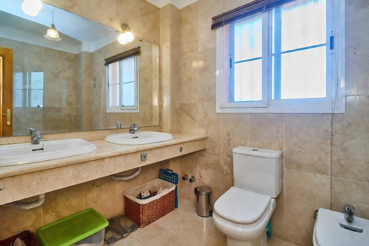 Property main view 33