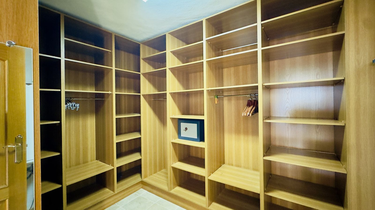 Property main view 32