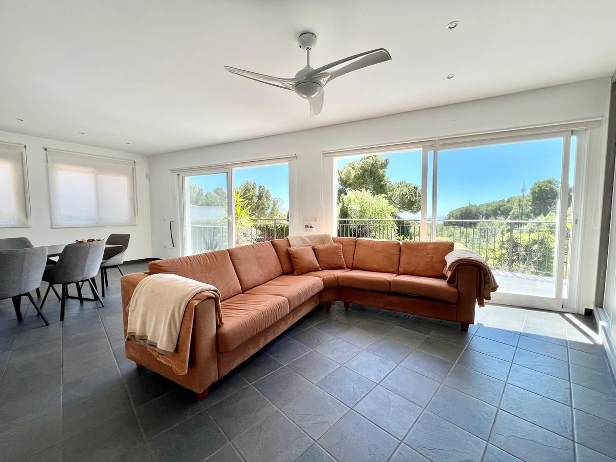 Vrijstaande Villa te koop in Mijas | 1 slaapkamers H5354338