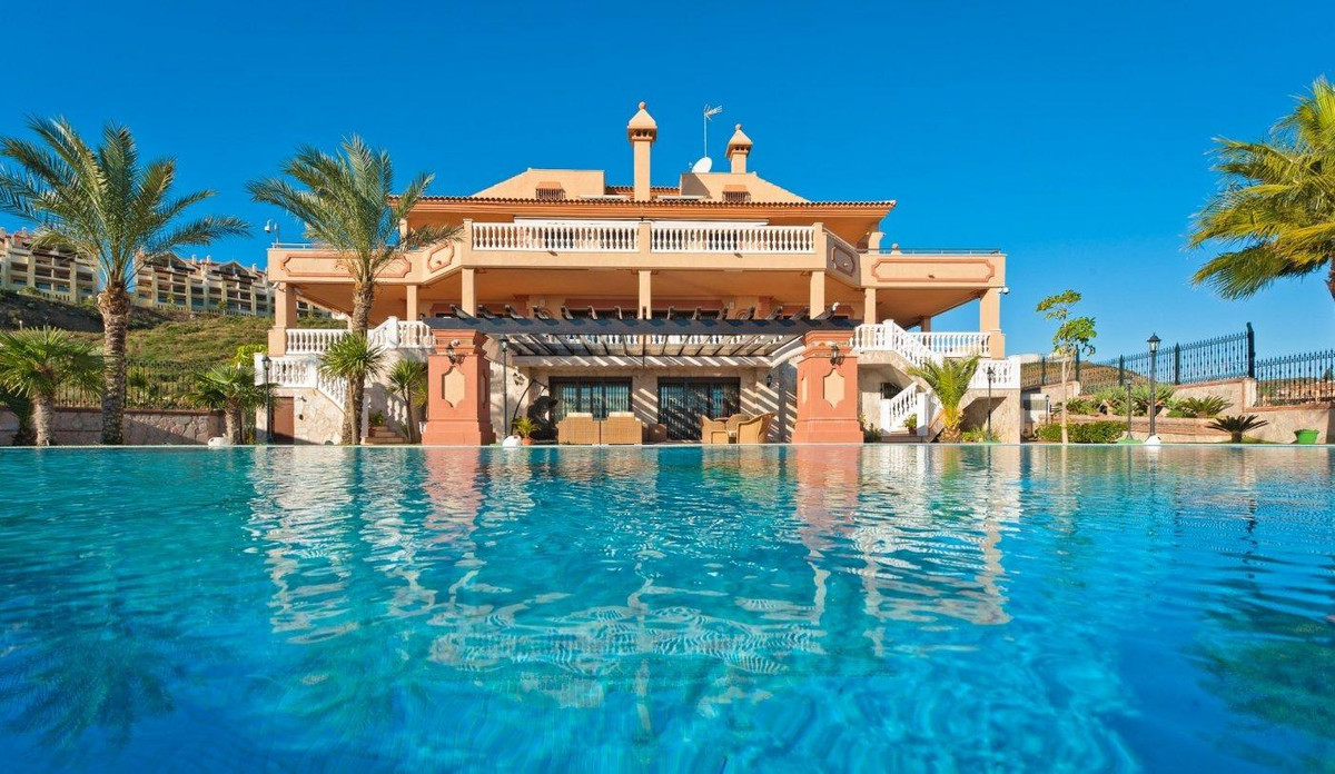 Vrijstaande Villa te koop in Mijas | 7 slaapkamers H5360374