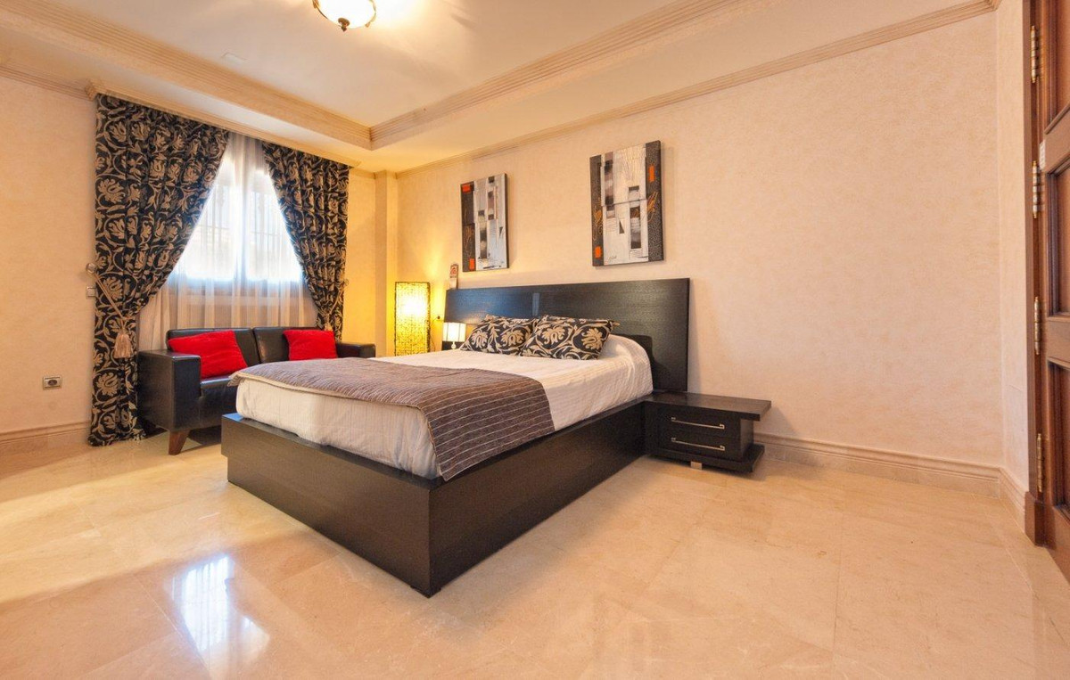 Vrijstaande Villa te koop in Mijas | 7 slaapkamers H5360374