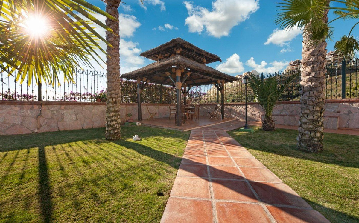 Vrijstaande Villa te koop in Mijas | 7 slaapkamers H5360374