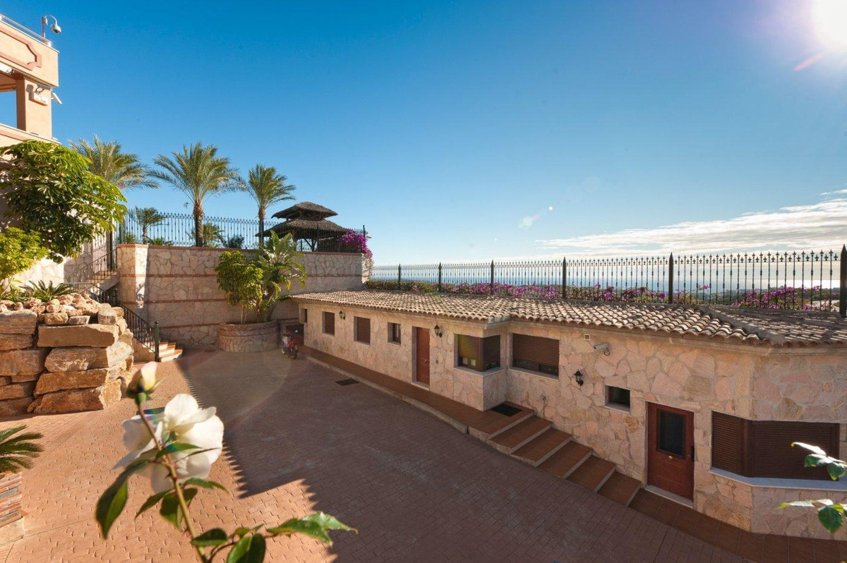 Vrijstaande Villa te koop in Mijas | 7 slaapkamers H5360374