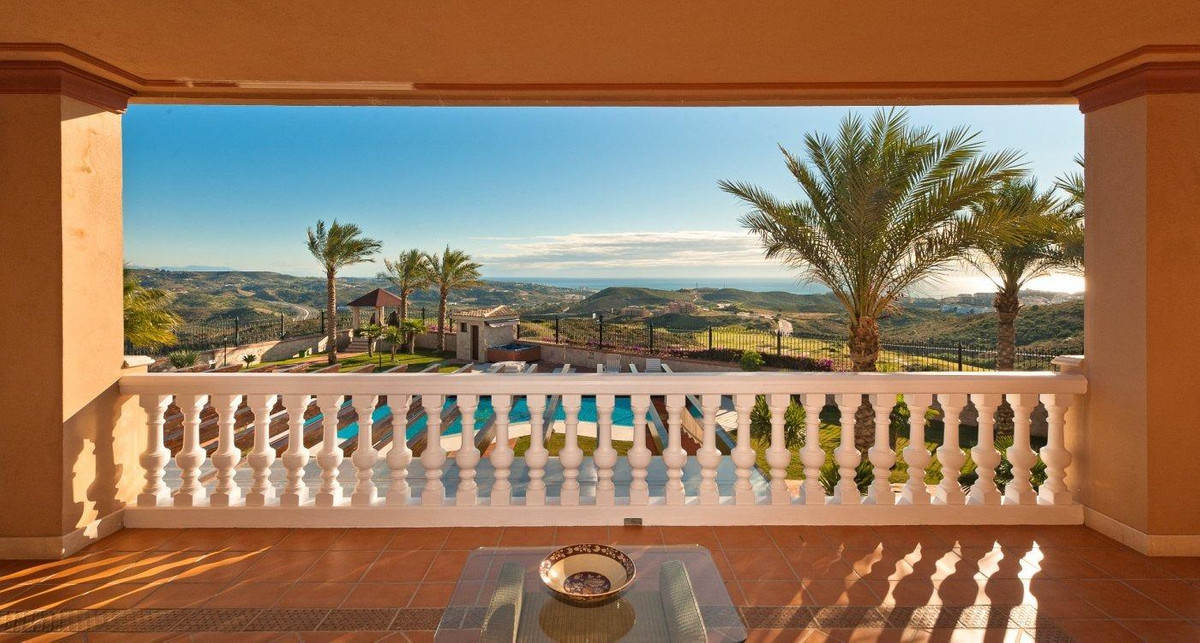 Vrijstaande Villa te koop in Mijas | 7 slaapkamers H5360374