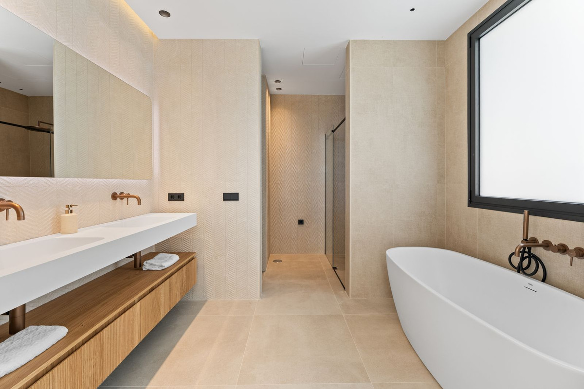 Property main view 57