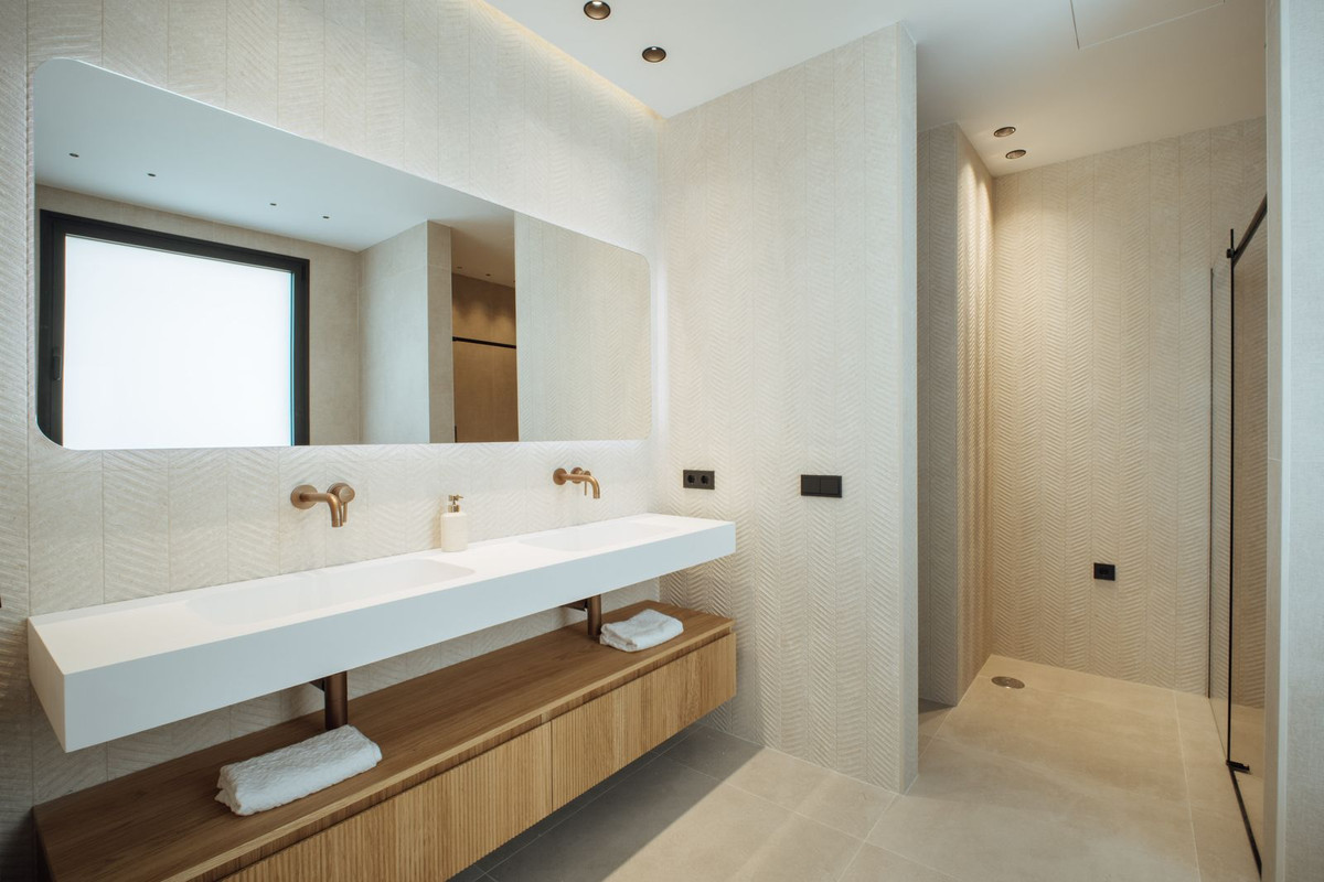 Property main view 20