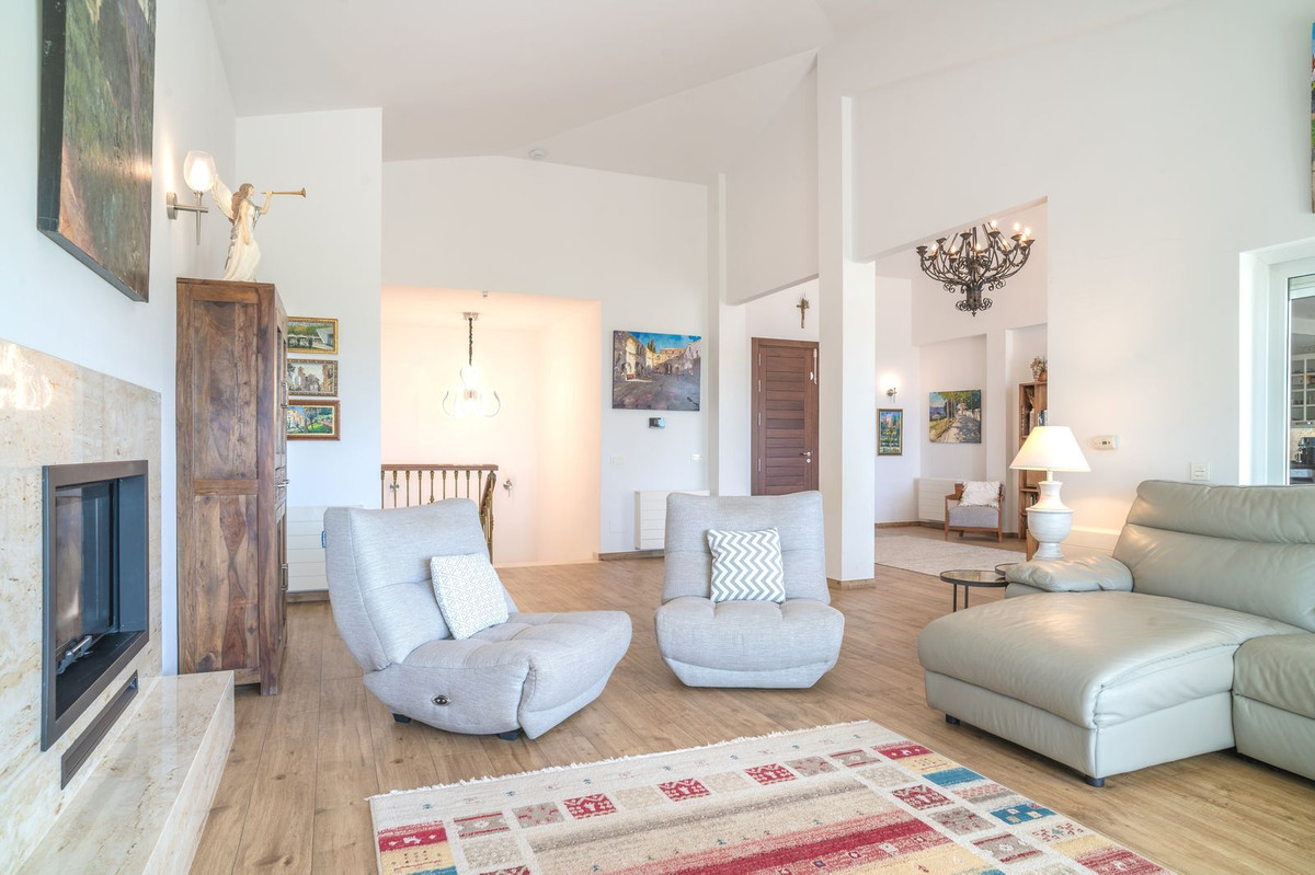 Vrijstaande Villa te koop in Mijas | 6 slaapkamers H5371504
