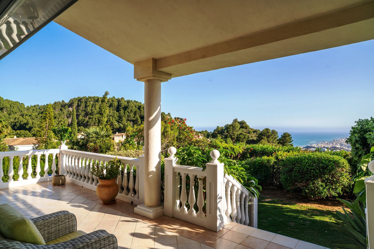 Vrijstaande Villa te koop in Mijas | 6 slaapkamers H5371504