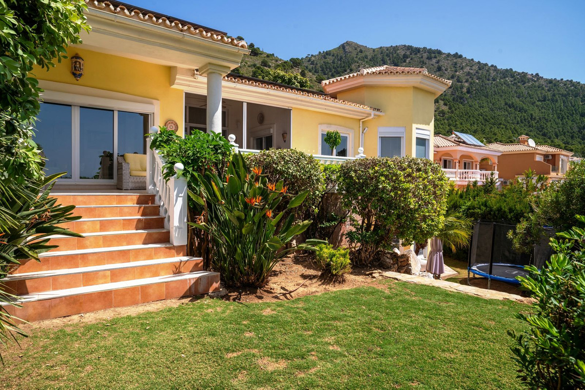 Vrijstaande Villa te koop in Mijas | 6 slaapkamers H5371504