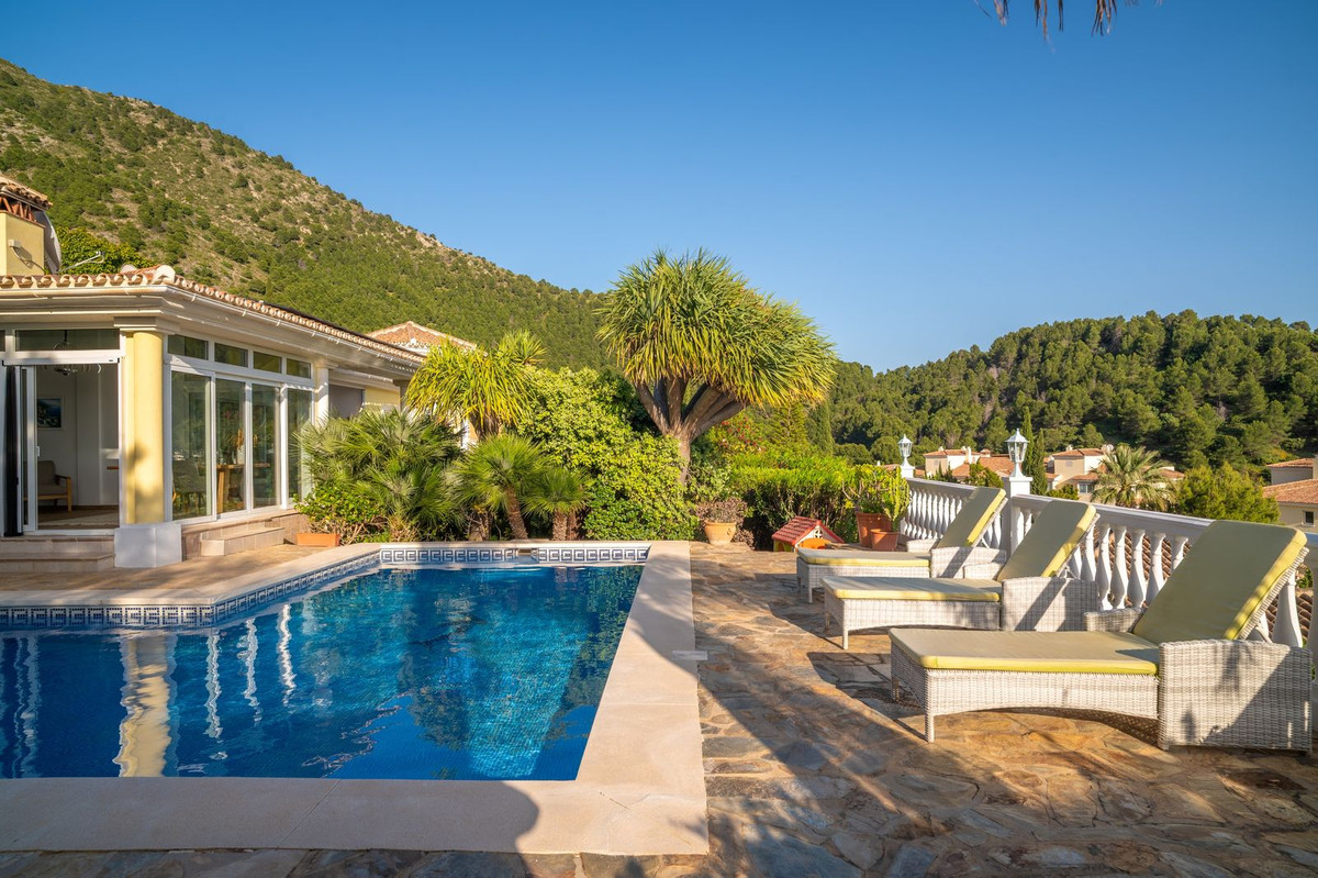 Vrijstaande Villa te koop in Mijas | 6 slaapkamers H5371504