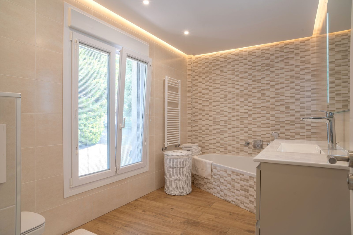 Vrijstaande Villa te koop in Mijas | 6 slaapkamers H5371504