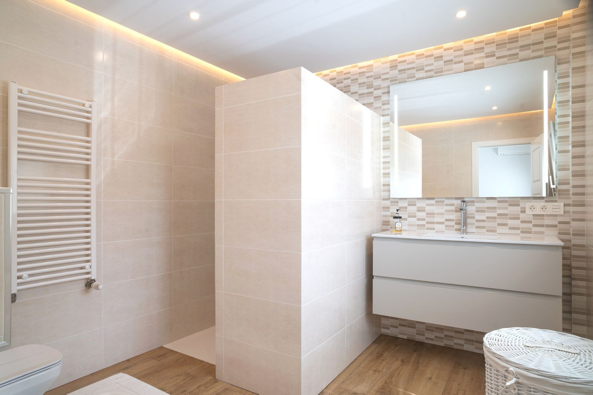 Vrijstaande Villa te koop in Mijas | 6 slaapkamers H5371504
