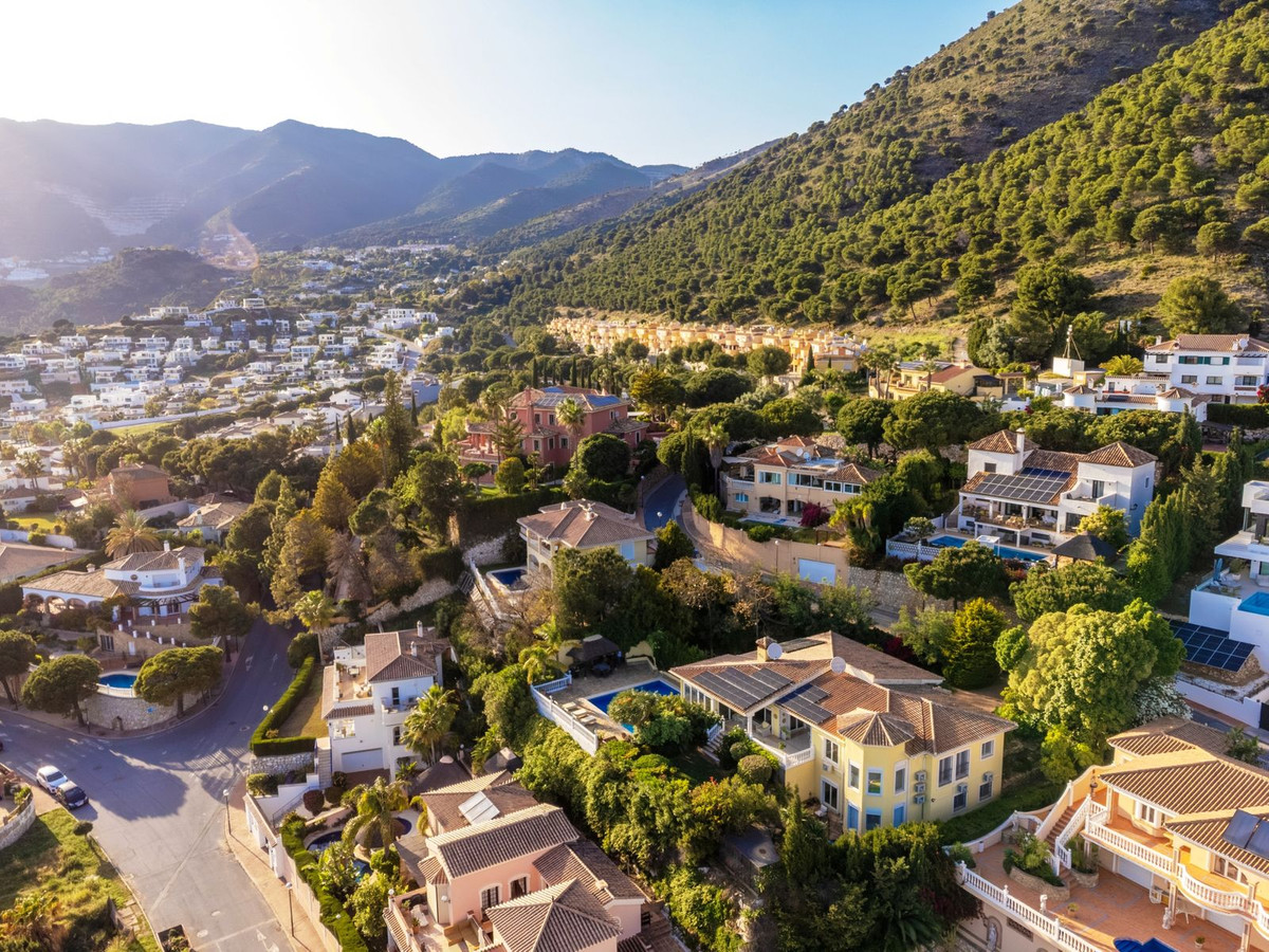 Vrijstaande Villa te koop in Mijas | 6 slaapkamers H5371504