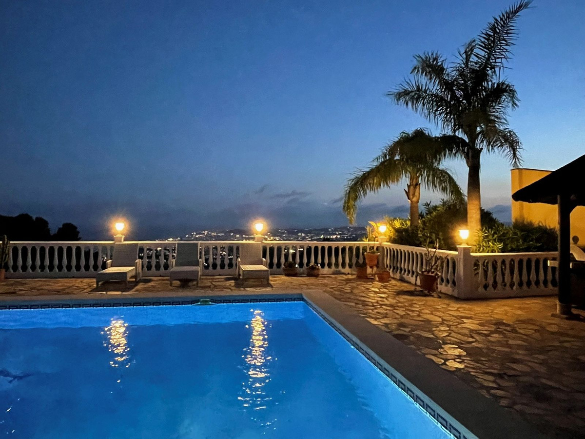 Vrijstaande Villa te koop in Mijas | 6 slaapkamers H5371504