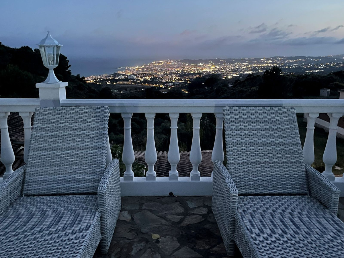 Vrijstaande Villa te koop in Mijas | 6 slaapkamers H5371504