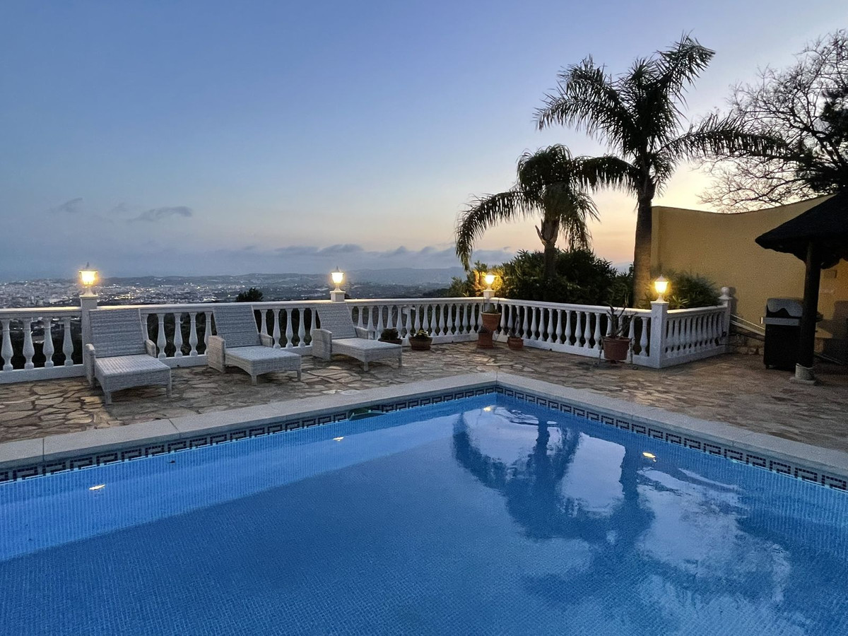 Vrijstaande Villa te koop in Mijas | 6 slaapkamers H5371504
