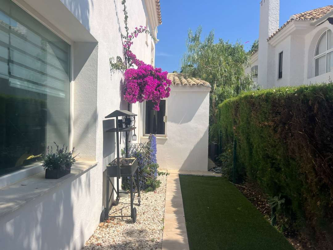 Geschakelde Woning te koop in Mijas | 4 slaapkamers H5375221